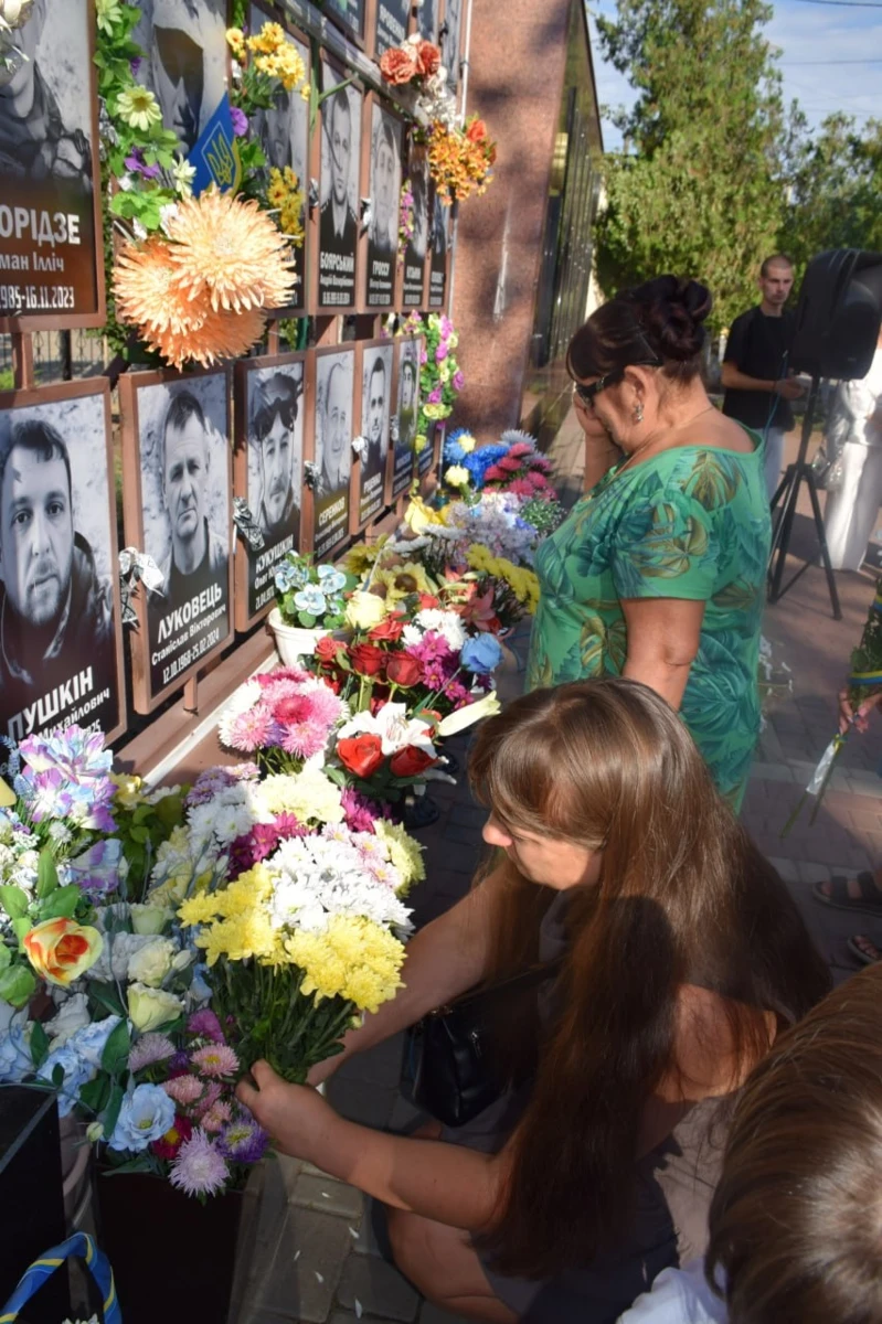 У Біляївці провели захід до Дня Незалежності та вшанували полеглих Героїв