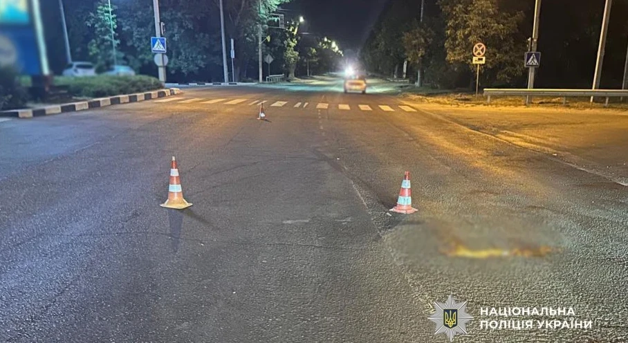 Фото з місця аварії в с. Великодолинське