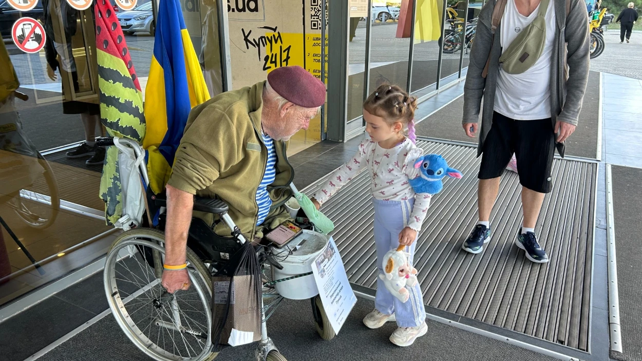 Дядя Гриша під час зборів в Одесі
