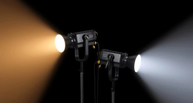 Світлодіодні моноблоки Aputure STORM та Godox KNOWLED: порівняння екосистем Sidus Link і Godox Light