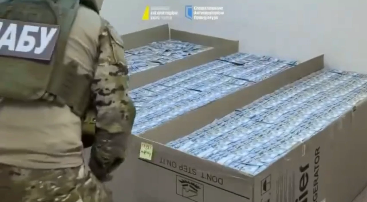 140 млн доларів у коробках: правда чи фейк про масштабні «обшуки» в Арсена Жумаділова