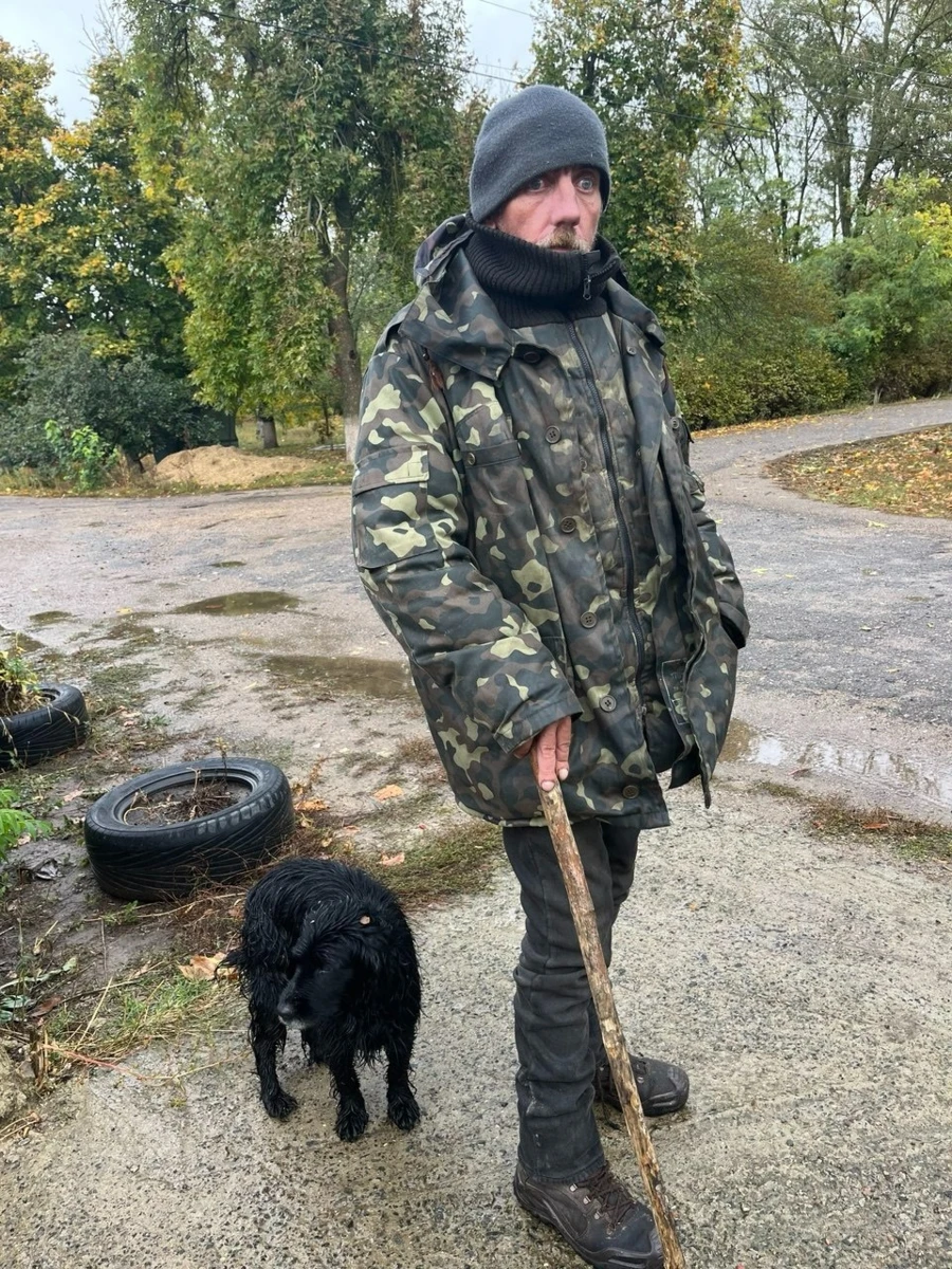 Як люди стають безхатьками: історія Івана з Повстанського, який живе у покинутій будівлі
