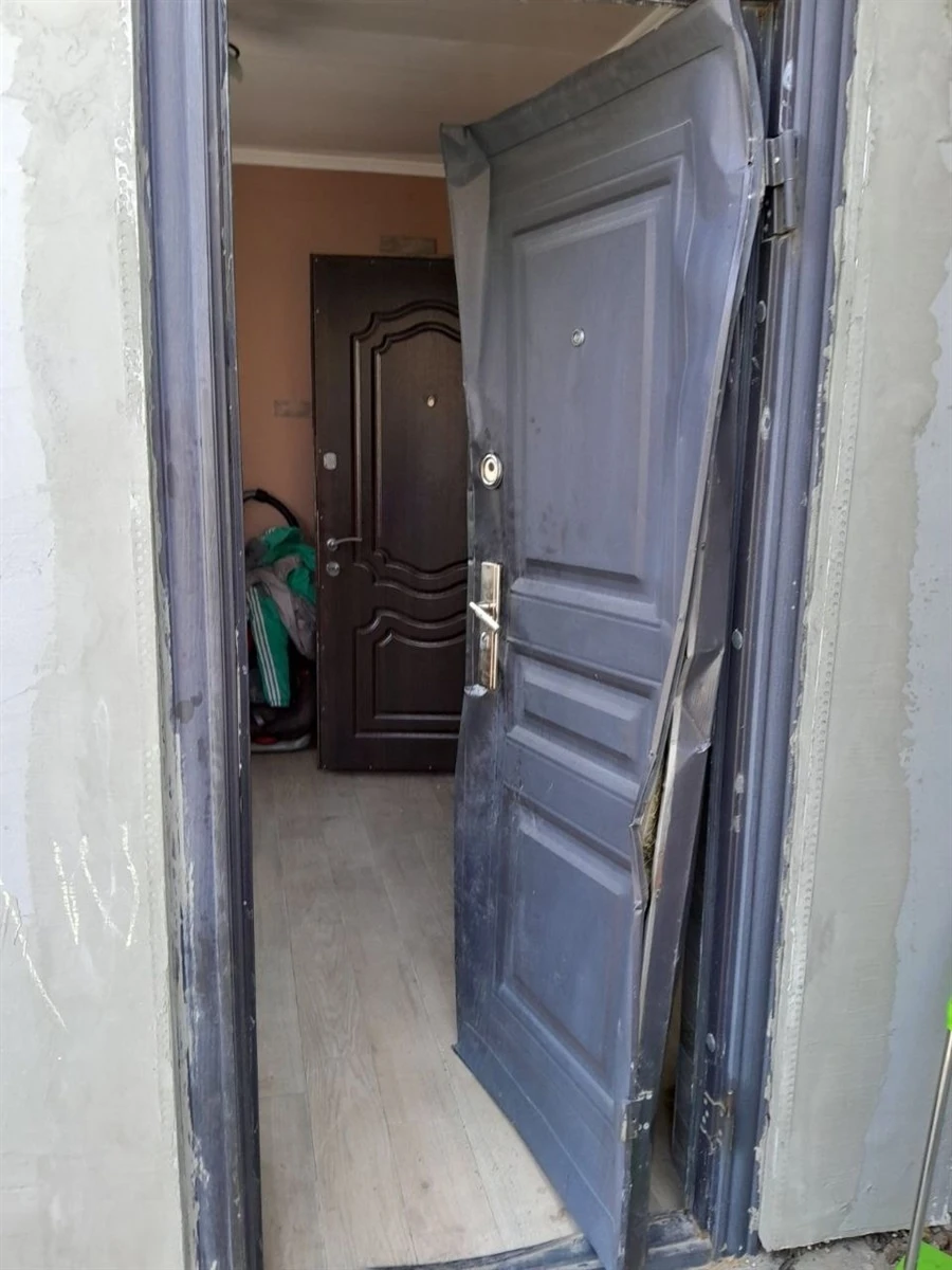 Життя після обстрілу: чи вдається жителям Одеського району відновити своє житло