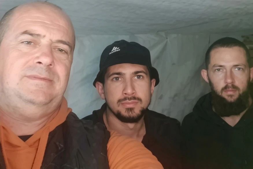 Уявіть, ви пішли в підвал перебрати картоплю і лишились там на рік