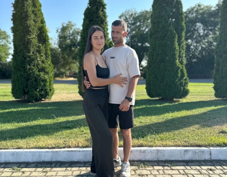 «Ненавиджу дні без тата»: сила тилу 24-річної дружини військового з Біляївки, якій треба підтримка