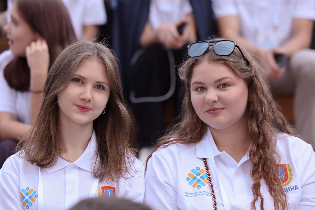 Інна Тьосса на з'їзді молоді на Конгрес місцевих та регіональних влад України