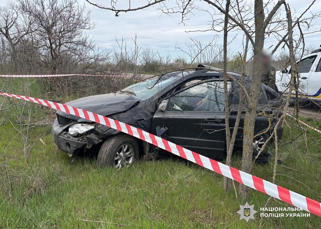 Розбитий автомобіль підозрюваного марки SsangYong