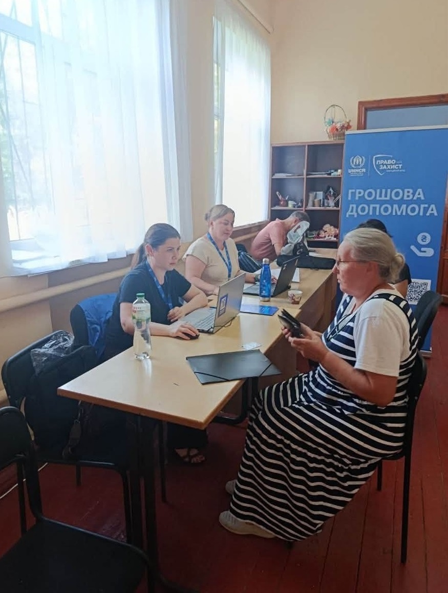 Оформлення допомоги від ООН для постраждалих від обстрілу в селі Широка Балка