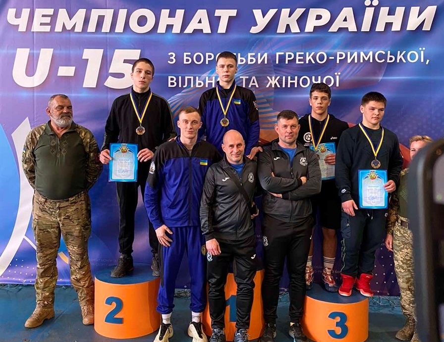 Борець Максим Пашаєв з Градениць під час змагань