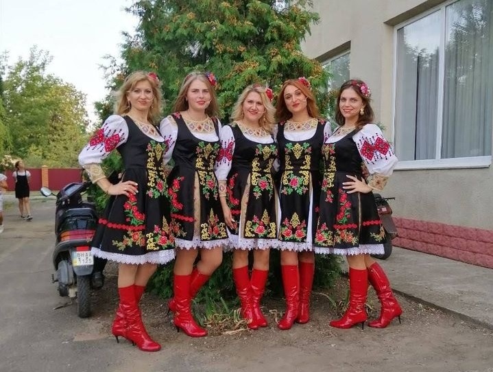 Колектив "Рассвет"