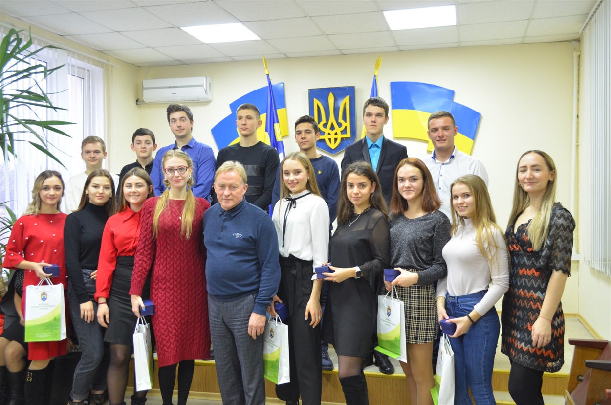 Фото на згадку стипендіати Біляївської громади 2018 