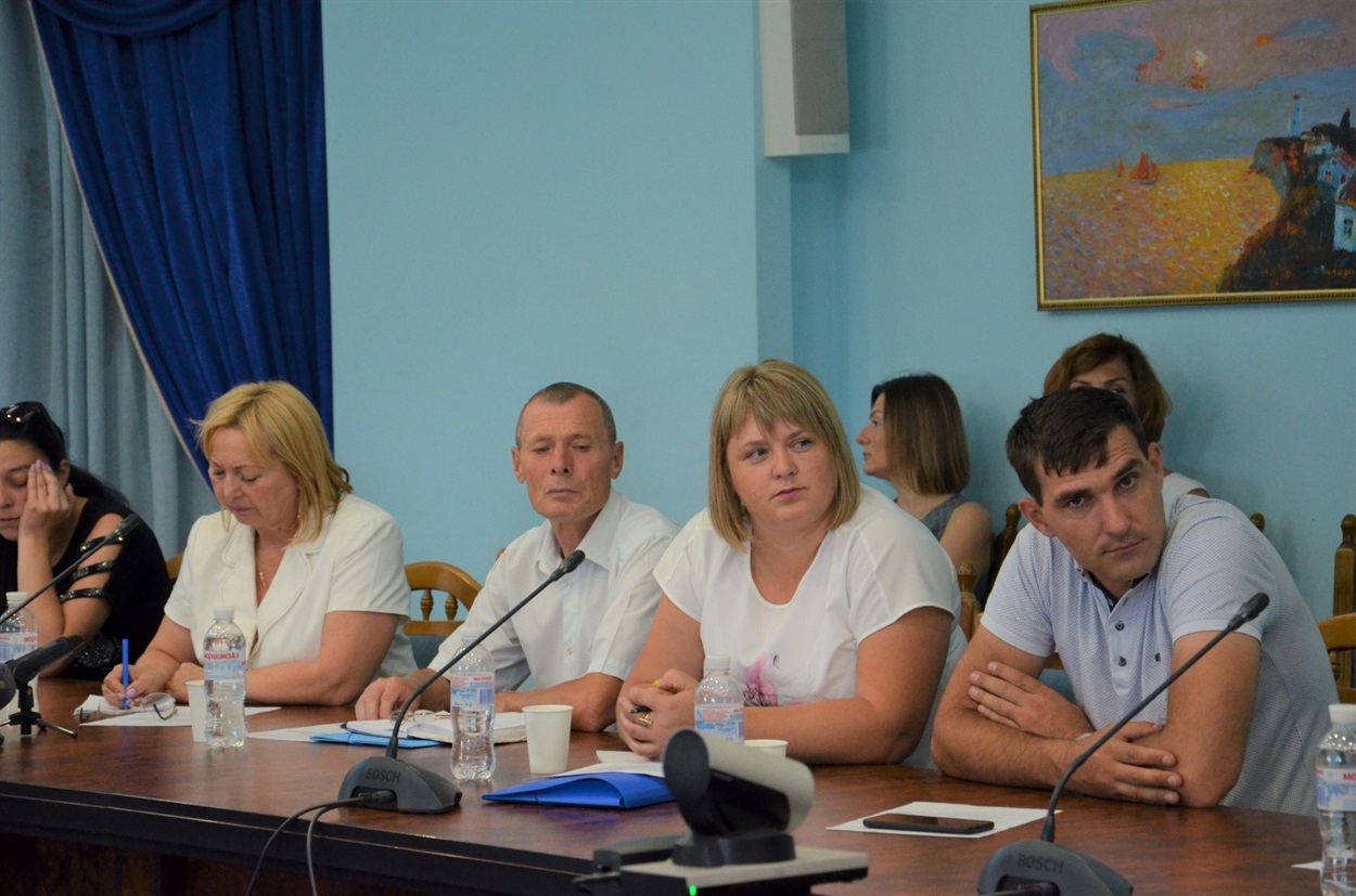 Представники Біляївської ОТГ Надія Гончаренко, Анатолій Любчак (крайні ліворуч)