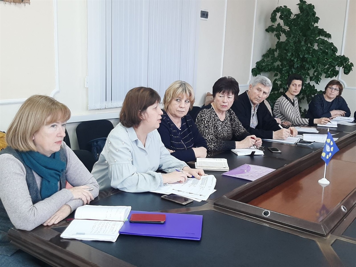 Під час обговорення реалізованих ідей та планів 