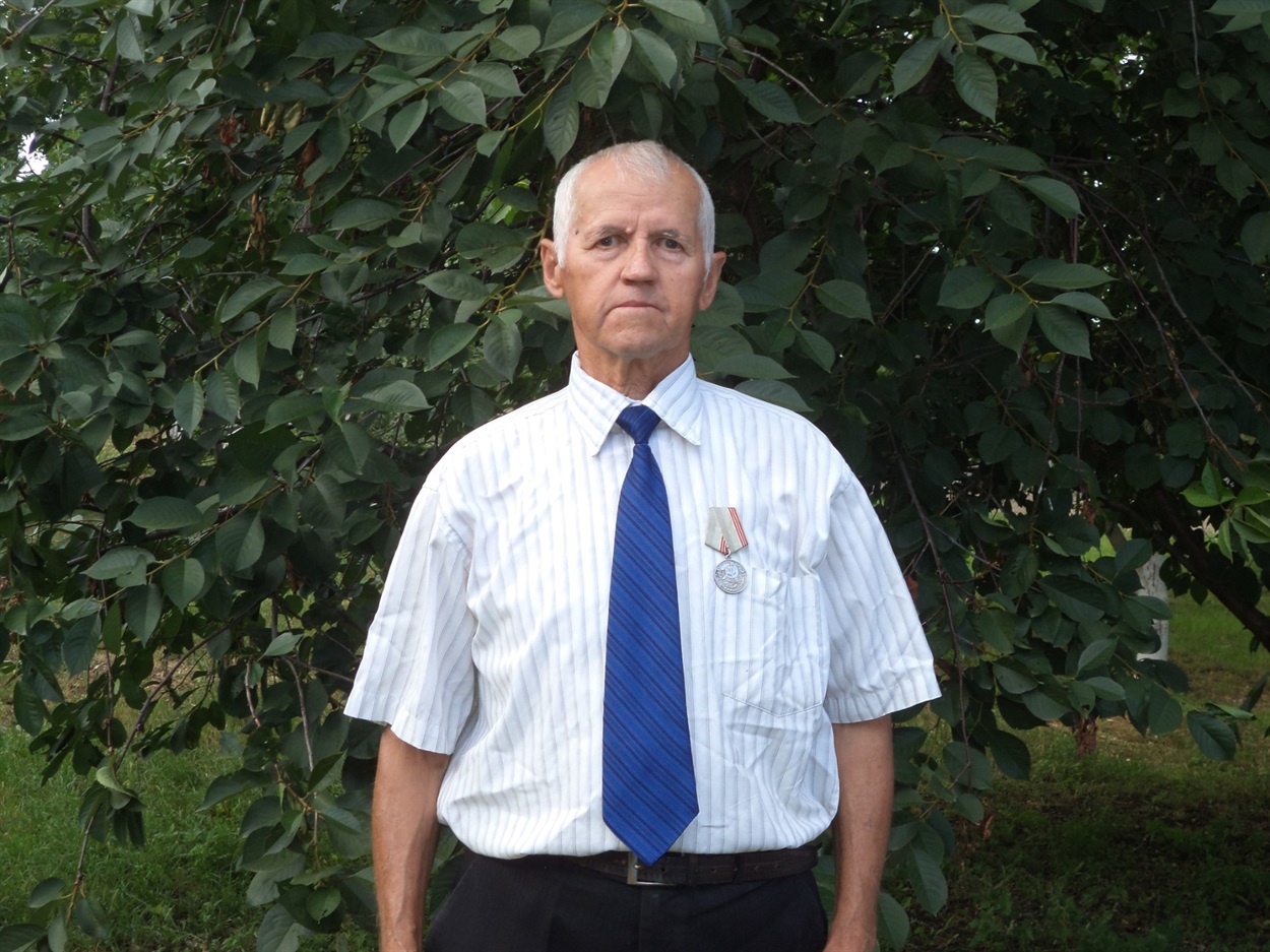 Василь Василів
