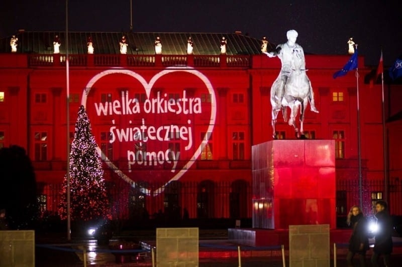 Благодійна акція Wielka Orkiestra Świątecznej Pomocy. Джерело: facebook.com/KomorowskiBronislaw
