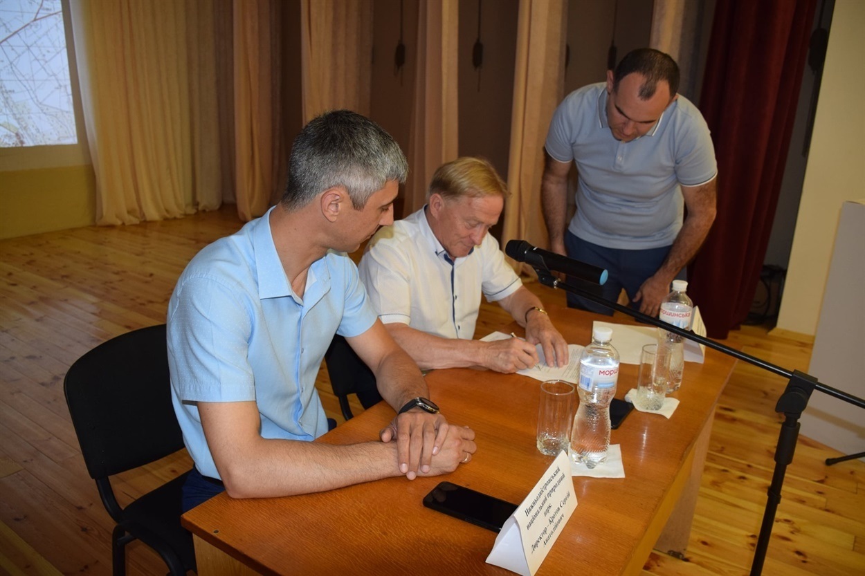 Біляївська міська рада одразу скористалася цим інструментом, підписавши Меморандум про співпрацю з нацпарком для захисту прав мешкаців Біляївки