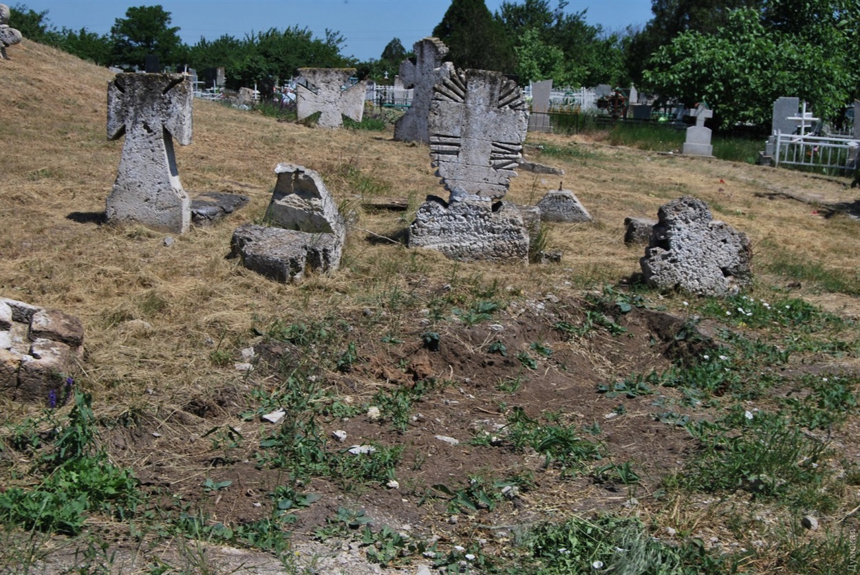 Козацькі могили в селі Усатове