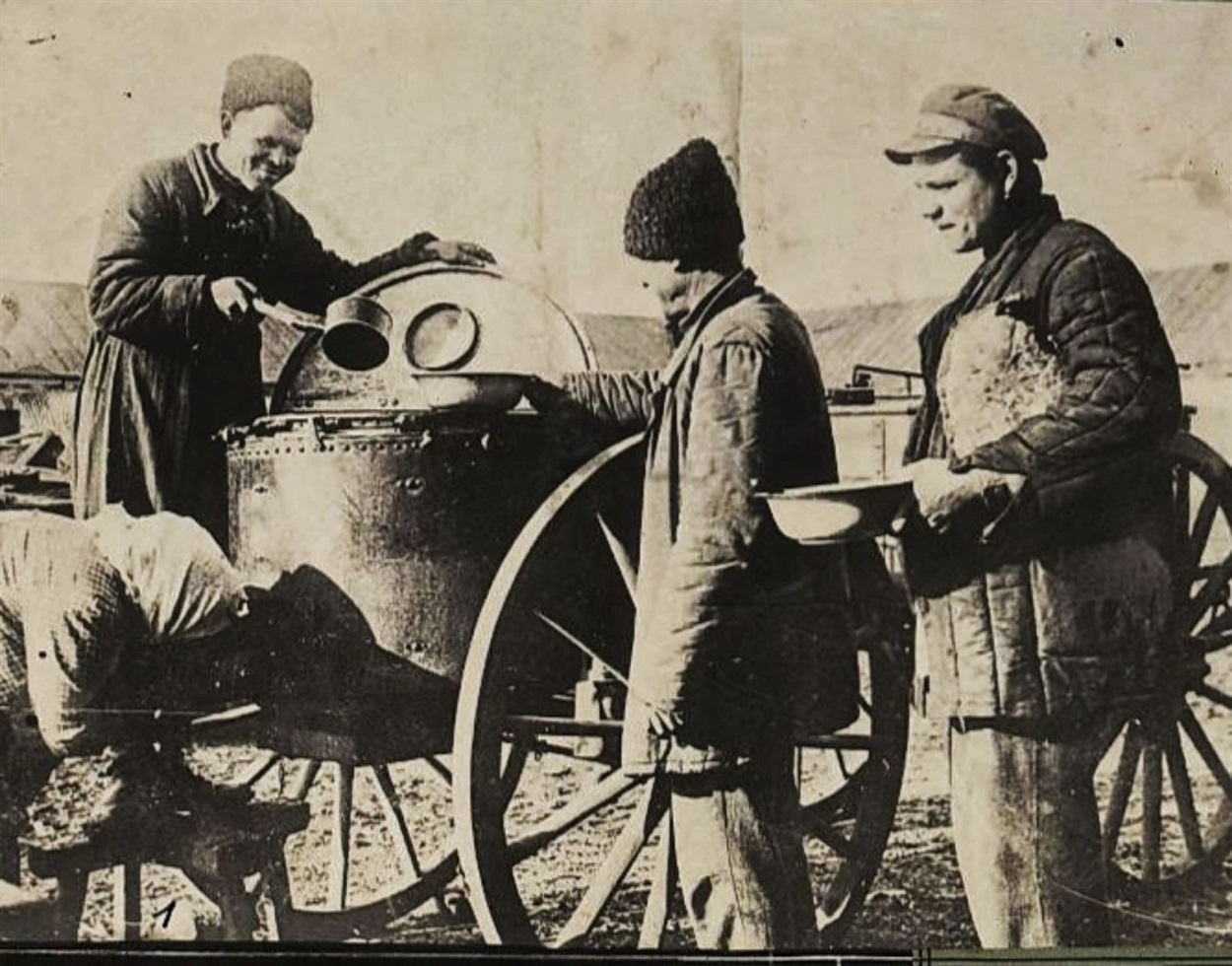 Колгоспники "Червоного проміню", 1929-1932