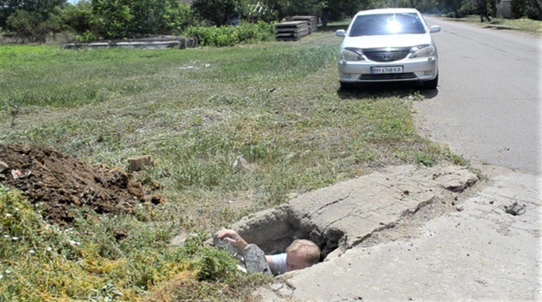 У Мирному, якщо траплялася аварія на водогоні, то доводилося відключати все село. Коли Біляївка об'єдналася з Мирненською громадою, то першим вирішили це питання
