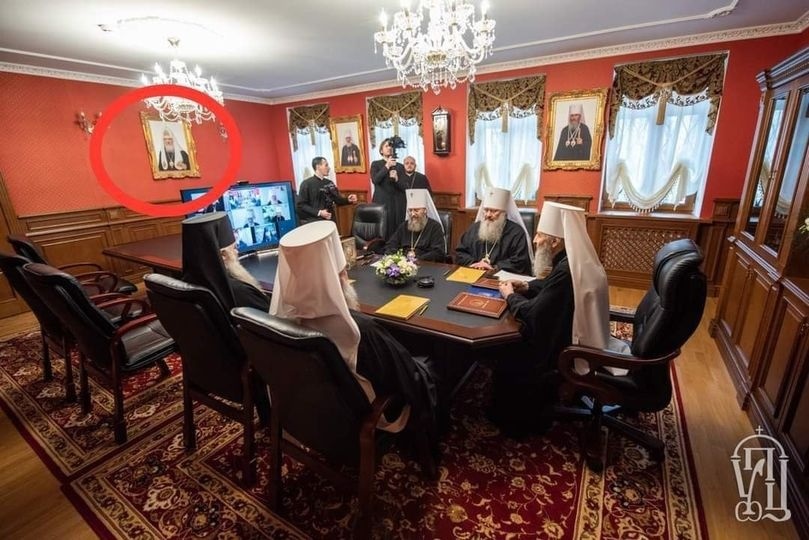 Синод УПЦ МП засудив “руйнівників” з ПЦУ і змовчав про Кирила