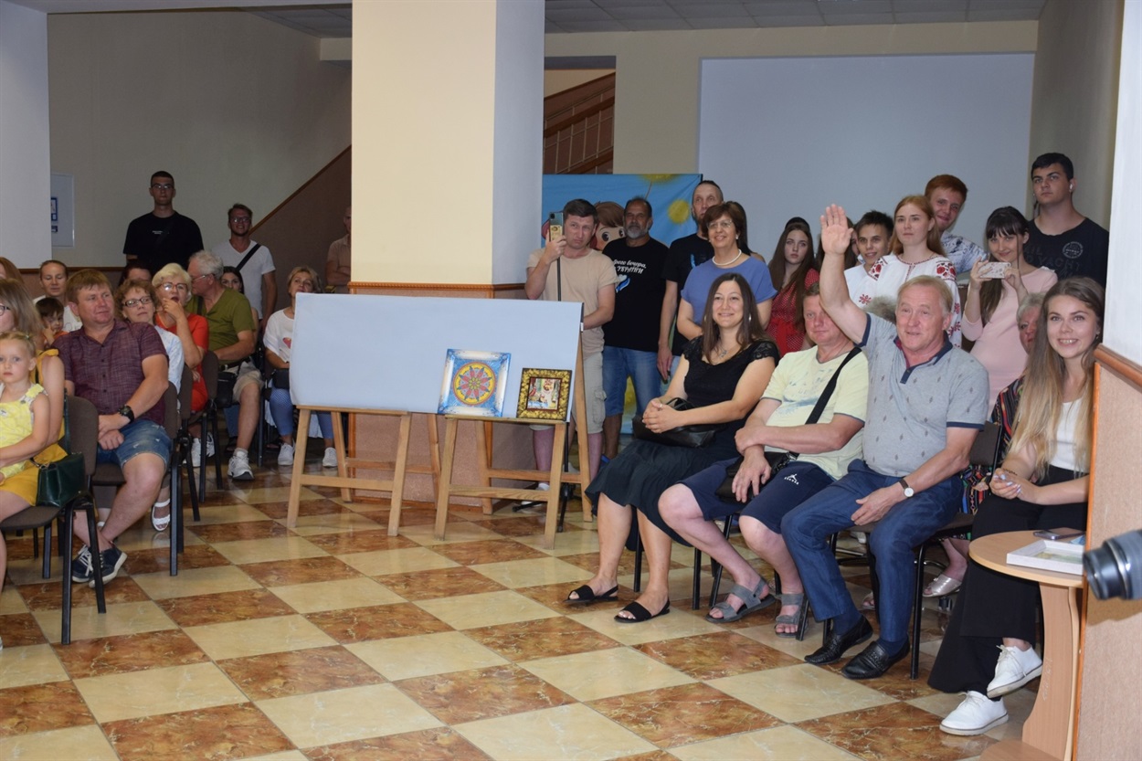 Під час благодійного аукціону у Біляївці