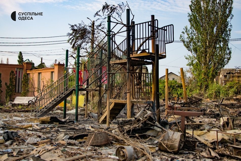 Від деяких будівель залишилися лише сходи