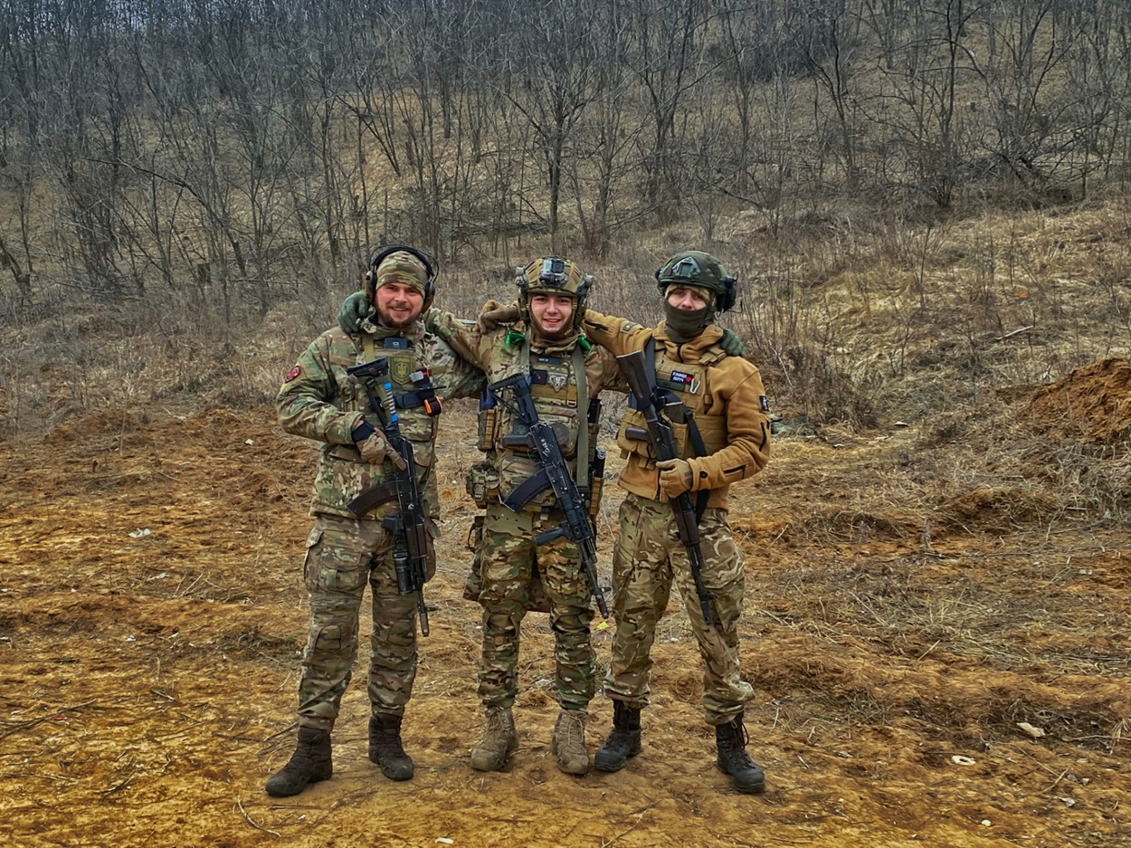 Сергій Паштецький з побратимами