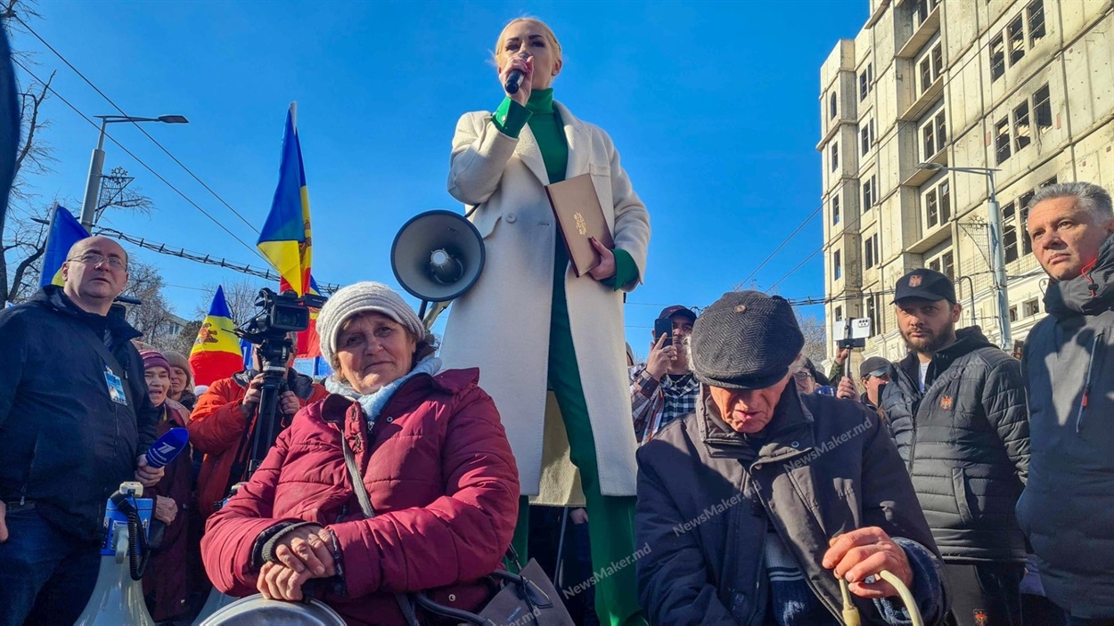 Марина Таубер на мітингу