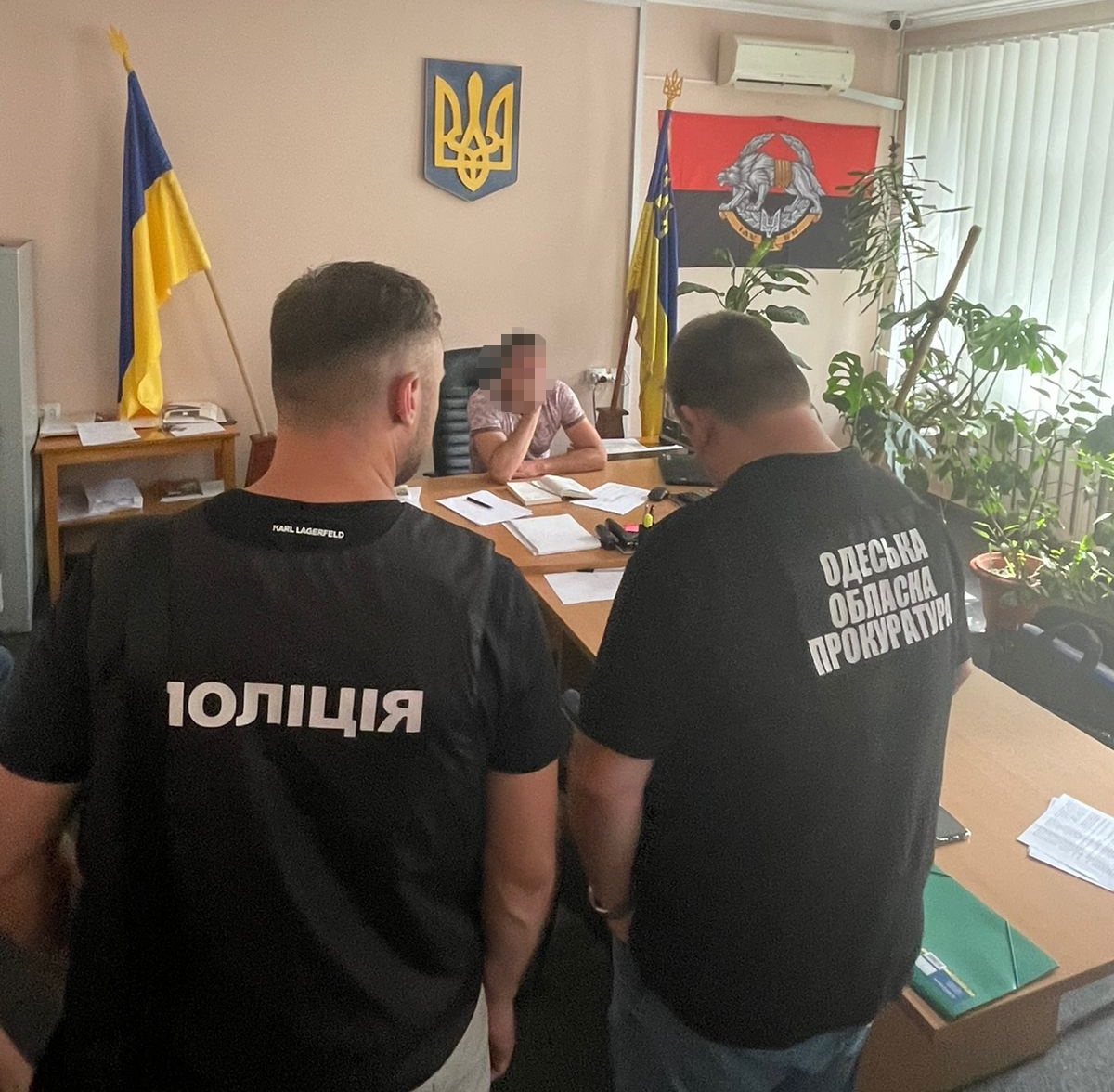 На хабарі викрили в.о. голови селищної громади з Одещини 