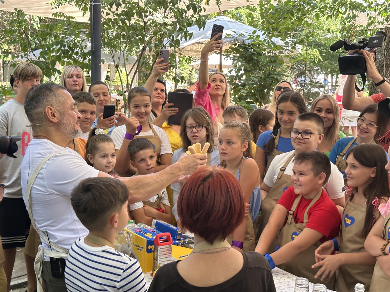 Благодійний кулінарний майстер-клас від Ектора Хіменес-Браво в Одесі