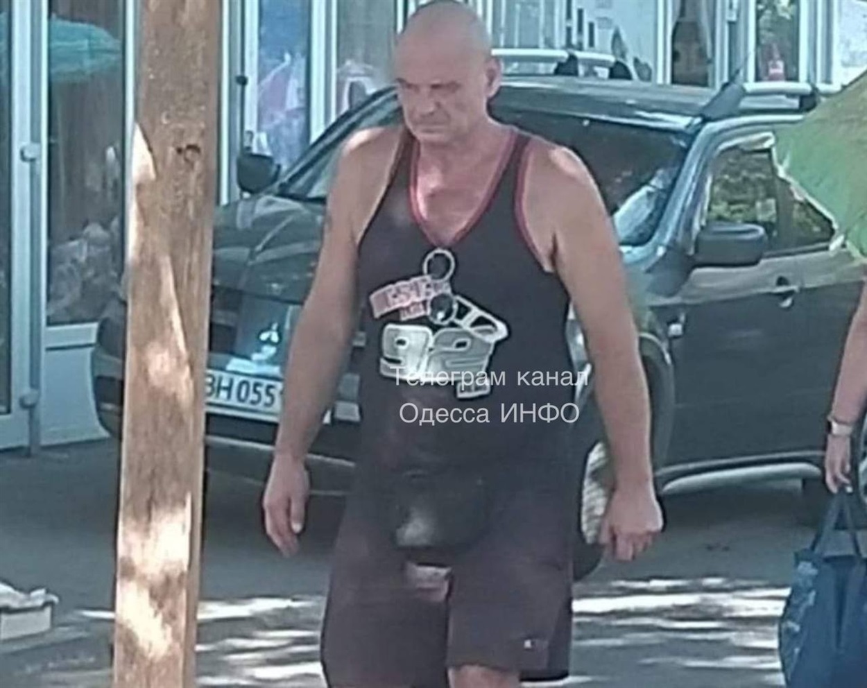 Фото чоловіка розповсюдили у соцмережах 