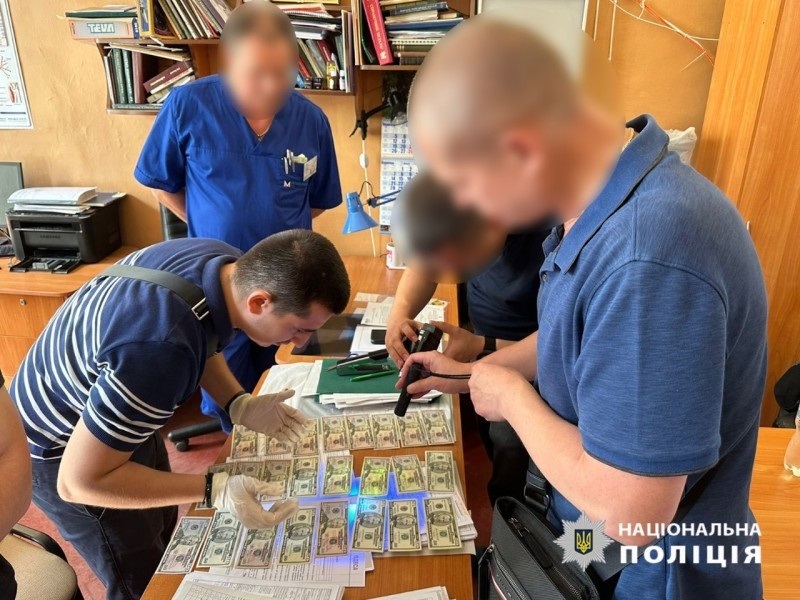 Лікарі вимагали гроші з переселенця за безкоштовну операцію Одеса,