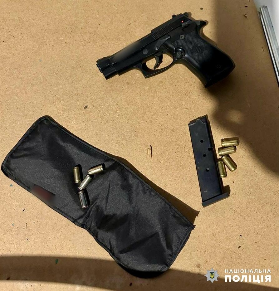 Обшуки у підозрюваного, який скоїв розбійний напад у Біляївській громаді 