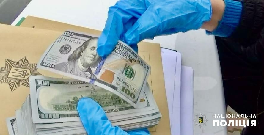 Виконавцям замовного вбивства чоловік пообіцяв заплатити 10 тисяч доларів 