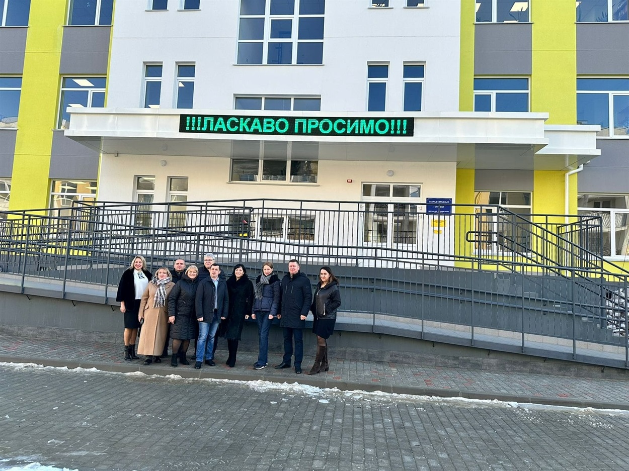 Відкрили школу у ЖК "Сьоме небо", Авангардівська громада