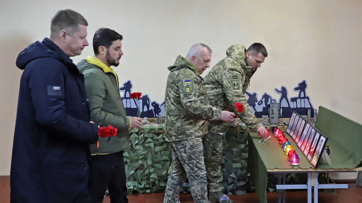 Хвилина мовчання у пам’ять загиблих захисників