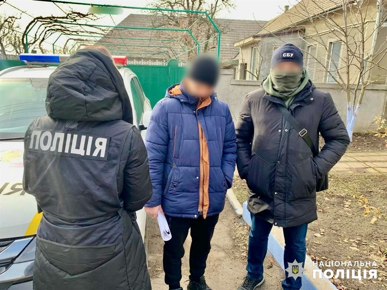 Продавали фальсифіковане пальне, Одещина 