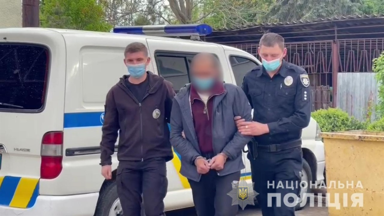 Убивця деякий час переховувався