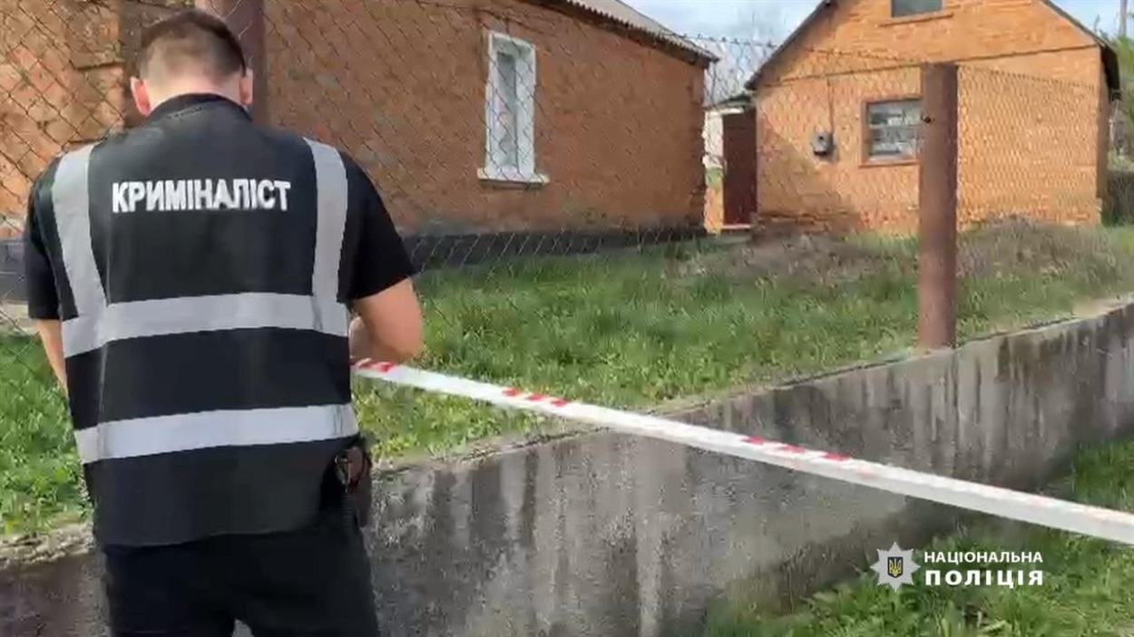 Поліція розслідує вбивство матері та дитини, Одещина 