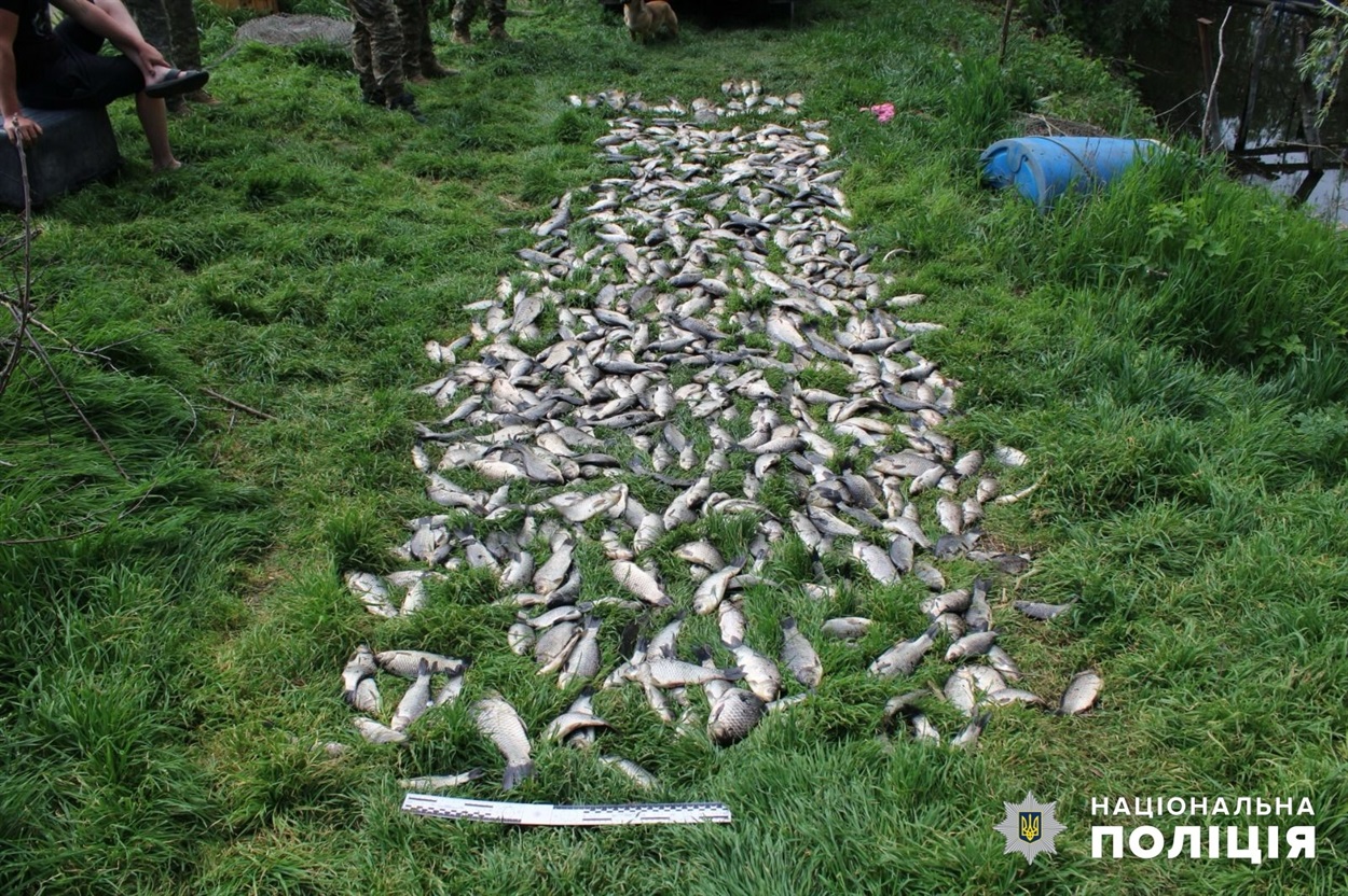 Спіймали браконьєра на озері Путрине, село Троїцьке 