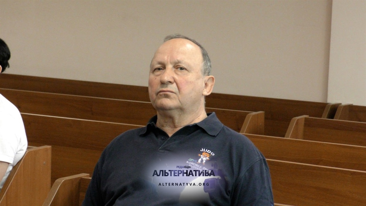 Олександр Усінов, батько підозрюваної 