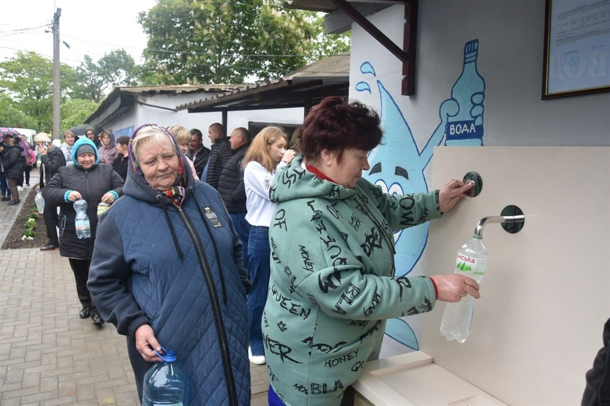 У Доброславській ОТГ відкрили станцію очистки води з бюветом