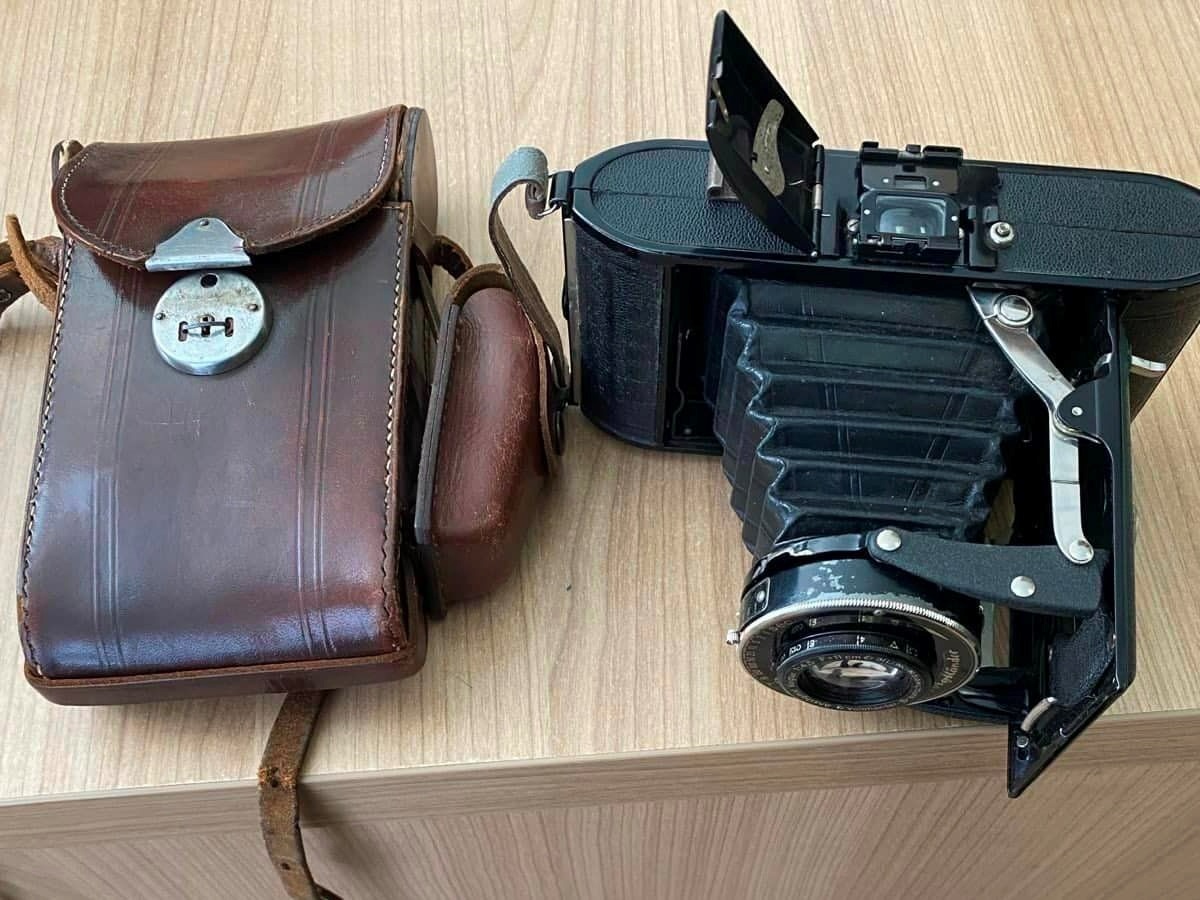 Ретро фотоапарат вилучили та направили на експертизу 