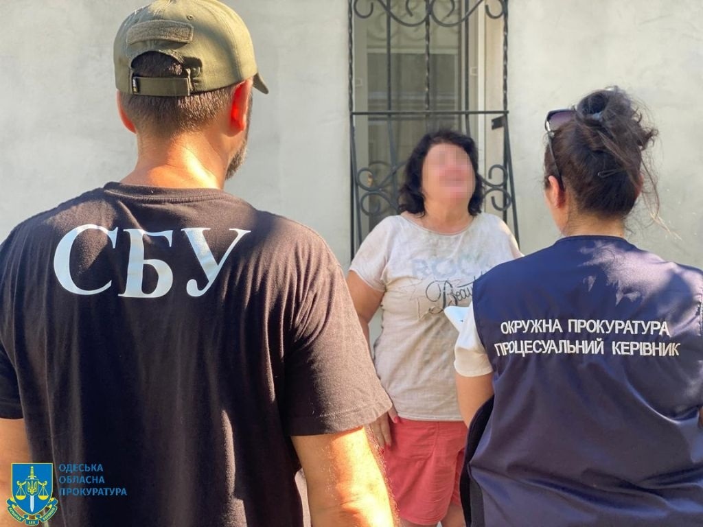 Підозра, розкрадали кошти на відновлення пошкоджених обстрілами будинків Одещина