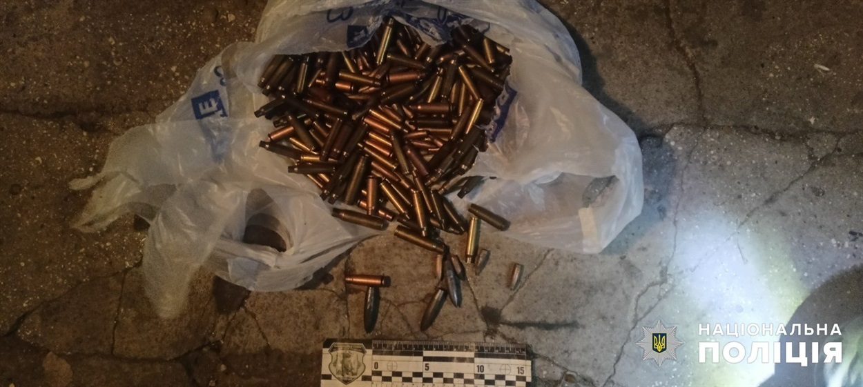Хлопець знайшов і приніс додому боєприпаси, один з них вибухнув 