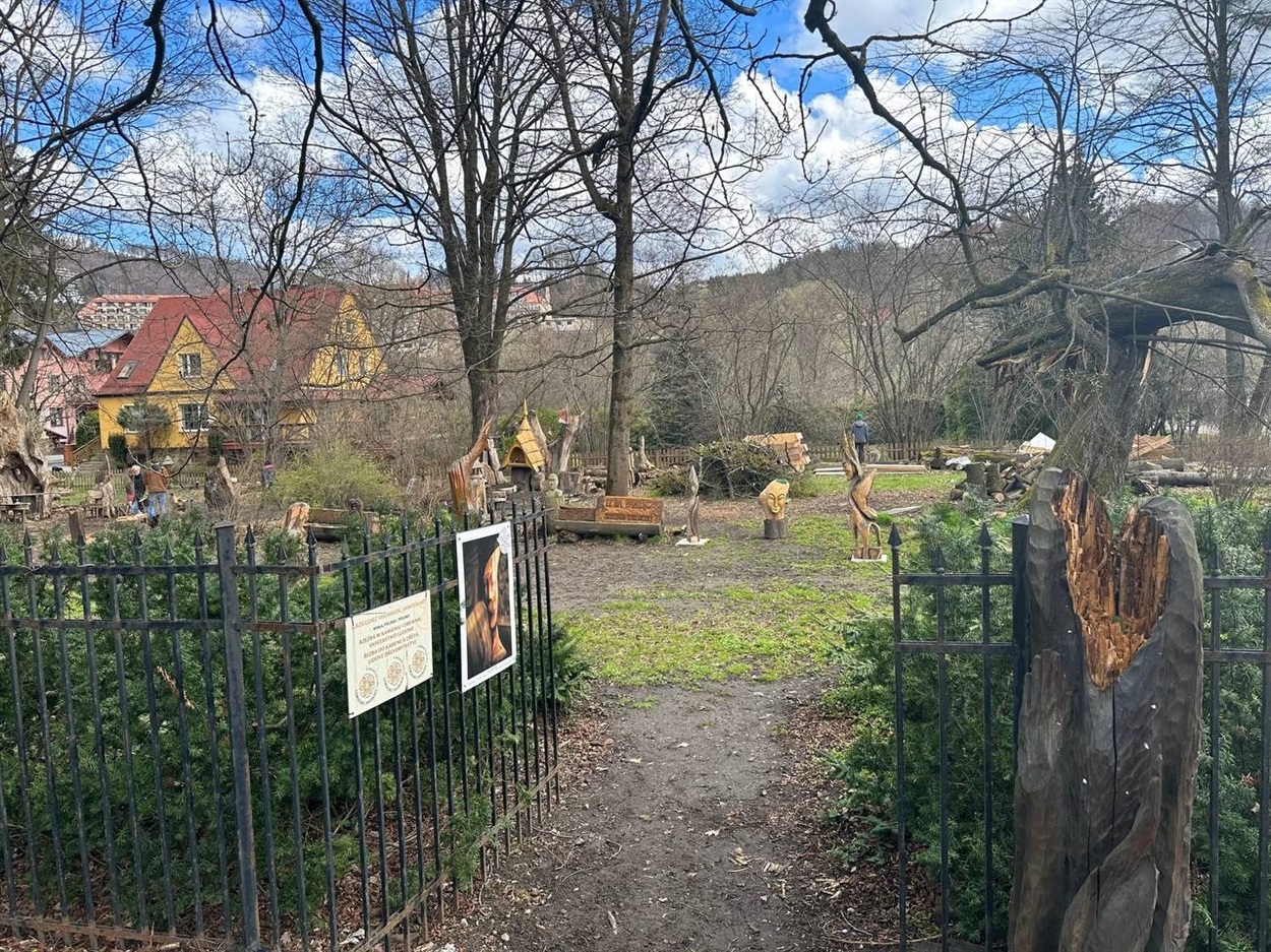 Майстерня-музей місцевого майстра з дерева