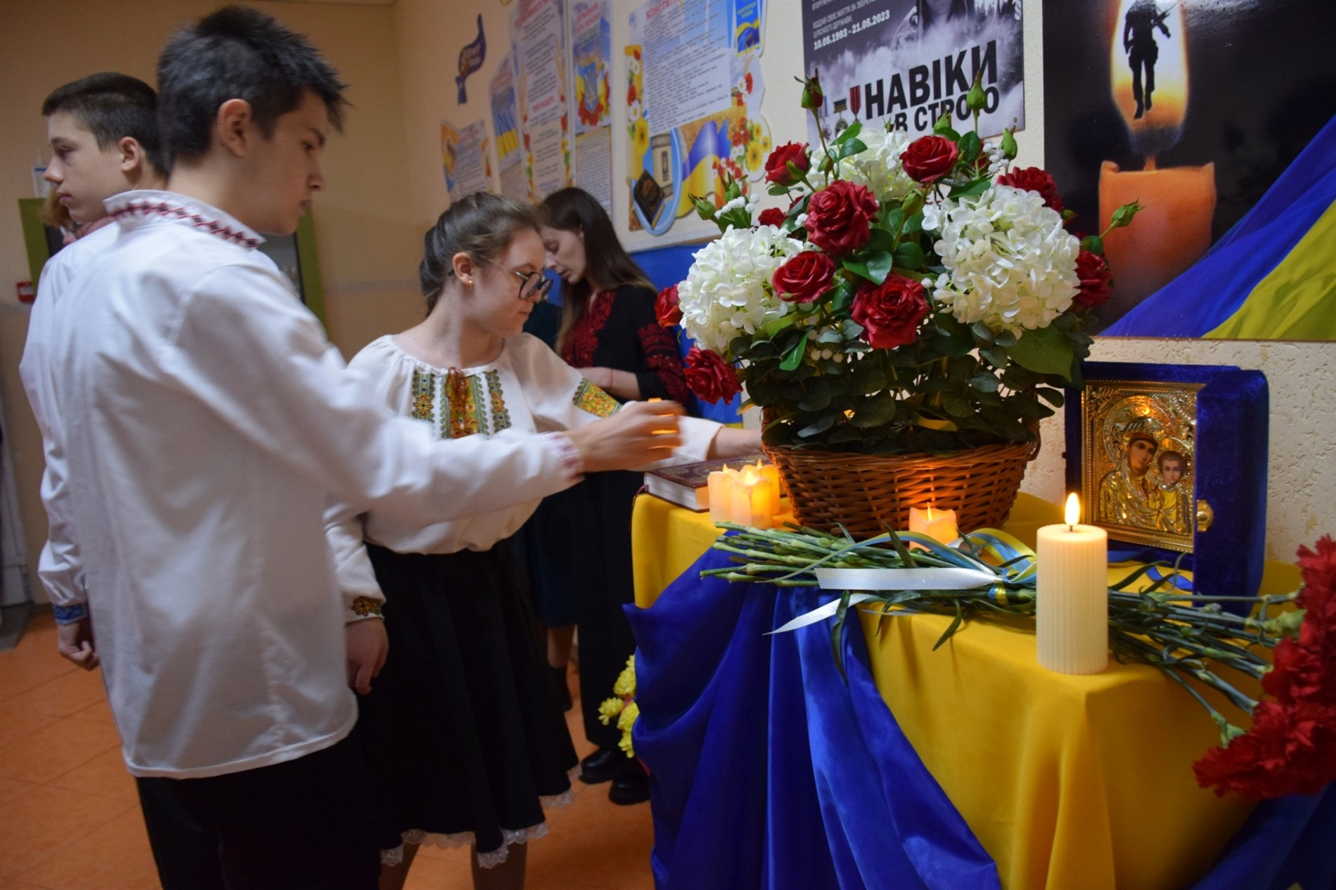 У Біляївському ліцеї №2 відкрили меморіальні дошки випускникам-Героям, які віддали життя за Україну
