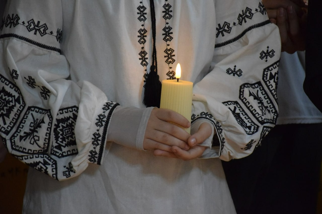 У Біляївському ліцеї №2 відкрили меморіальну дошку ще одному випускнику-Герою — Олександру Кречуну