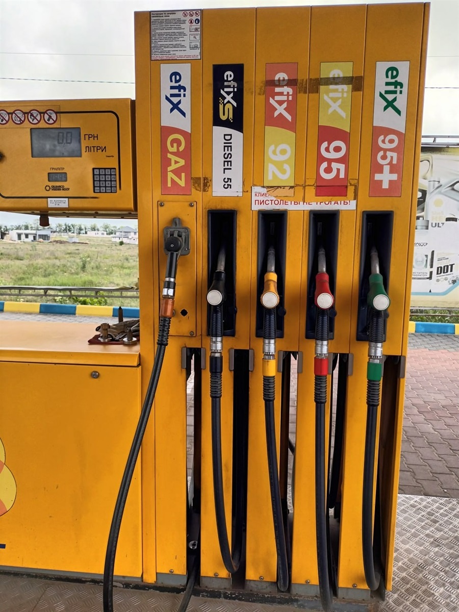 На Одещині під час перевірки АЗС виявили порушення 
