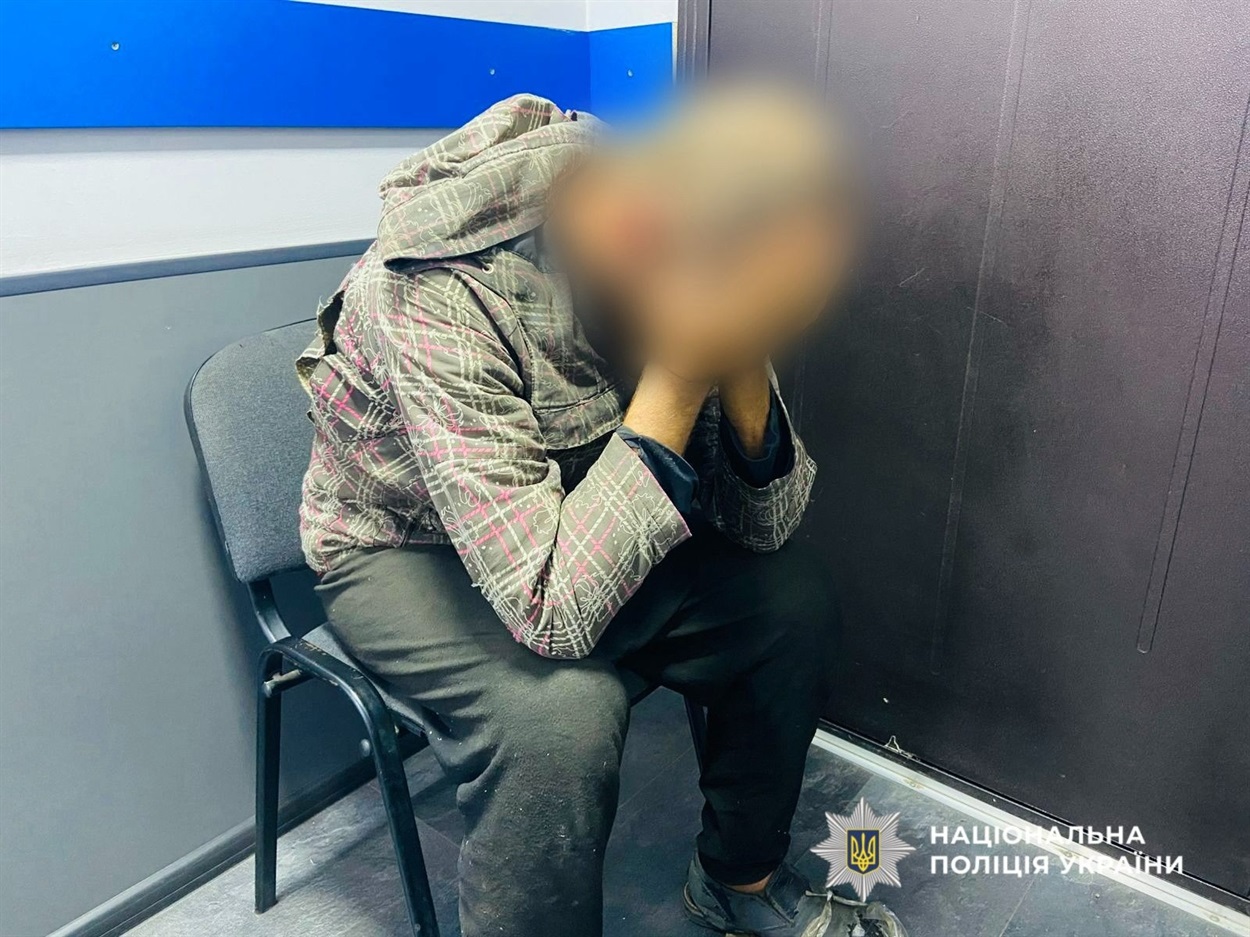 В Одесі чоловік пошкодив 86 пам’ятників на кладовищі